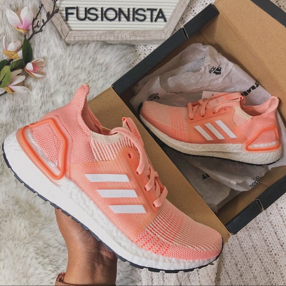 NWT 🍭Rare Adidas Ultraboost 19 Peach Pink - Picture 3 of 10
